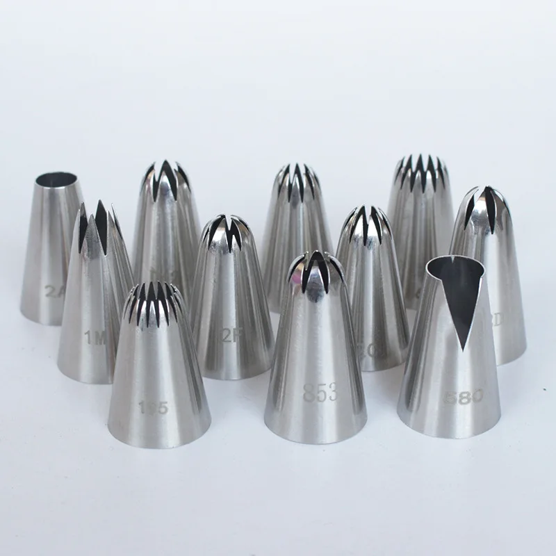 Hot sale 304 stainless steel pastry nozzles butter cookies pastry nozzles seamless bakeware tools