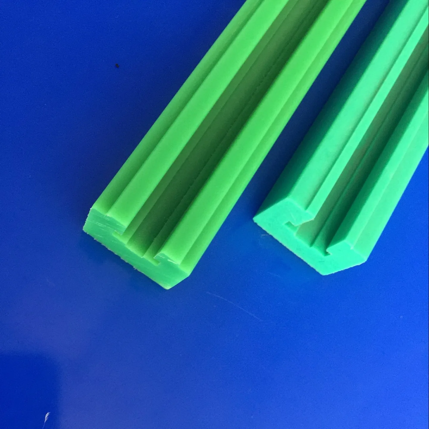 
Machining plastic guide rail for packing machine 