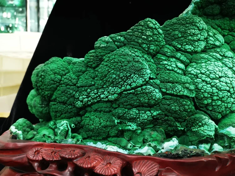 
20.9kg 47x15x37cm Factory Wholesale Natural Green Raw Stone Polished Malachite For Best Price 