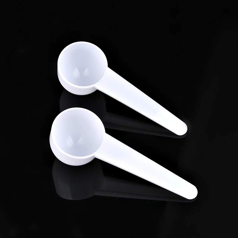 White color medicine powder measuring spoon 20ml cosmetic spoon for powder