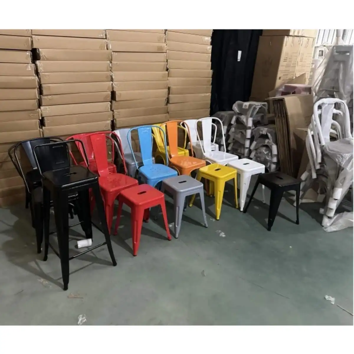 Cheap Outdoor Industrial Sillas Black White Vintage Iron Chair Stackable Restaurant Metal Dining Chair Bistrol Cafe Chairs