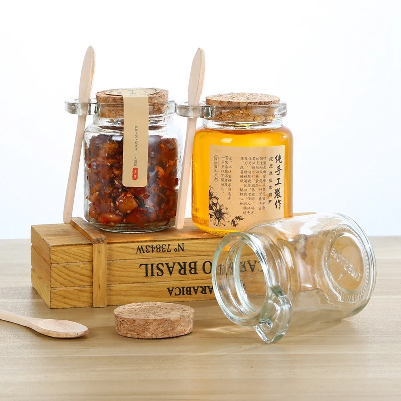 In Stock 8oz 250ml Storage Jar Food Packing Container Round Empty Clear Glass Honey Jar Bath Salt Jar with Wooden Cork and Spoon