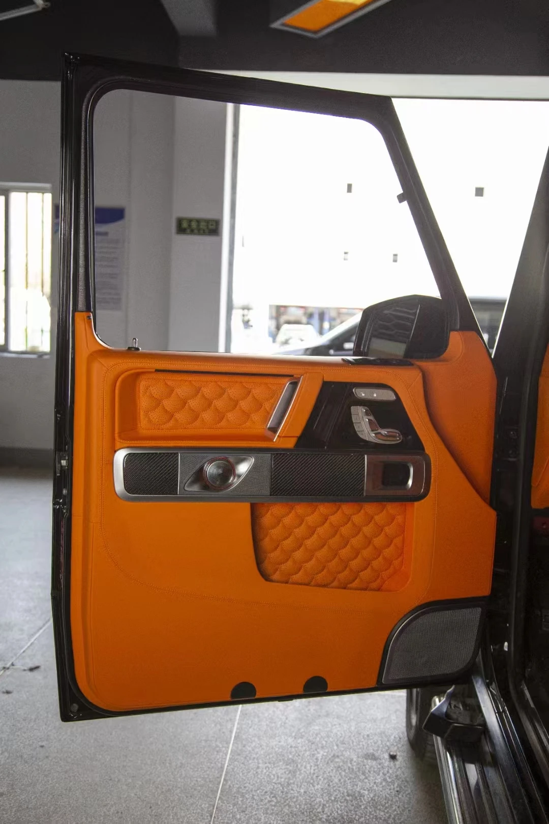 Luxury interior upgrade kit with seats cover dashboard  for Mercedes Benz G class G300 G500 G63 W463