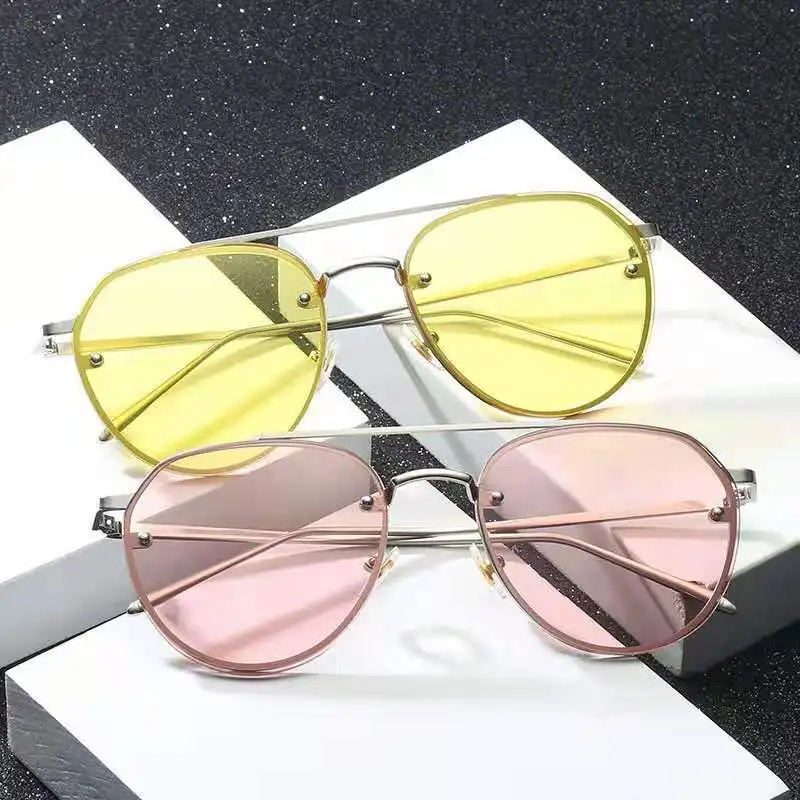 Fashion sunglasses metal frame ocean glasses popular street shooting glasses in Europe and America