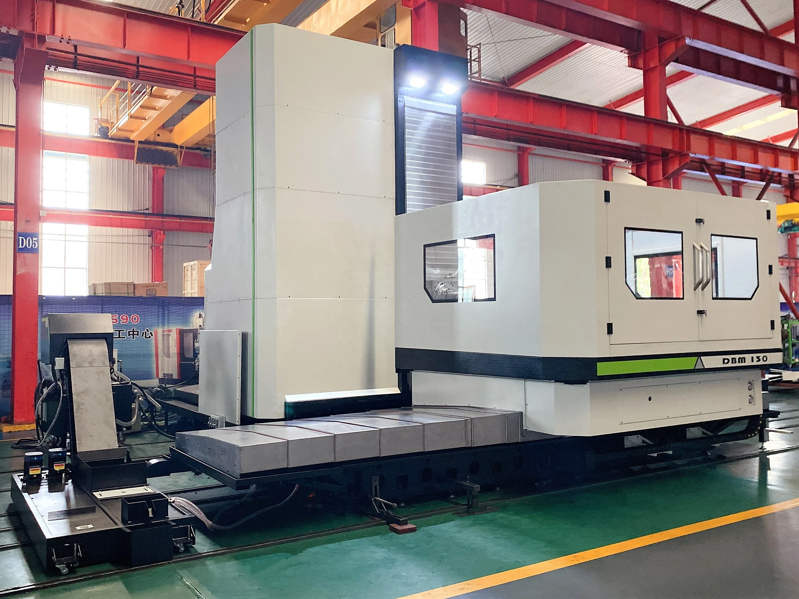 DBM130B горизонтальный станок с ЧПУ для Расточного бурения, используемый в обработке отверстий двигателя