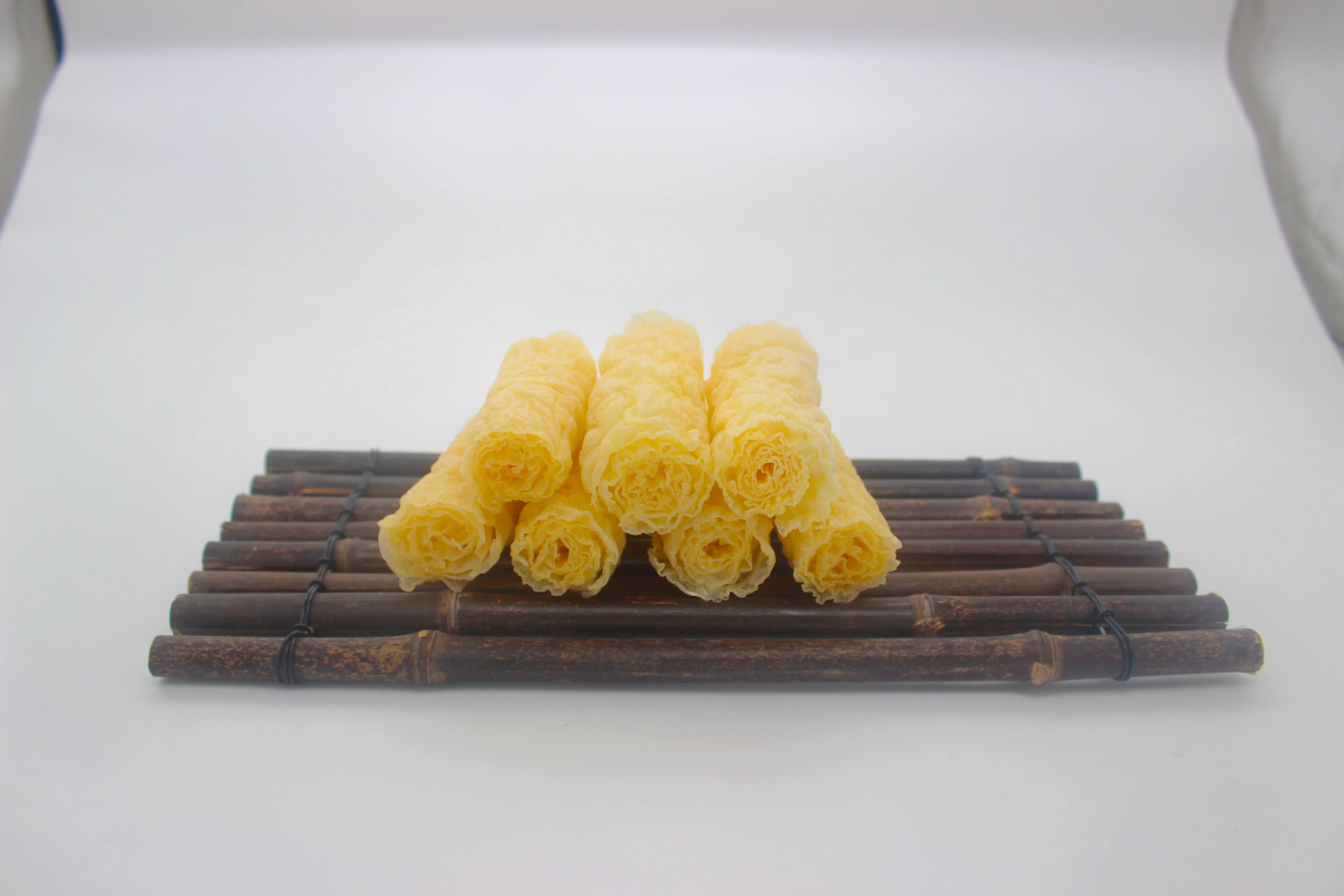 With fat sauce rice noodles to achieve ringing freedom FRIED BEAN CURD SKIN