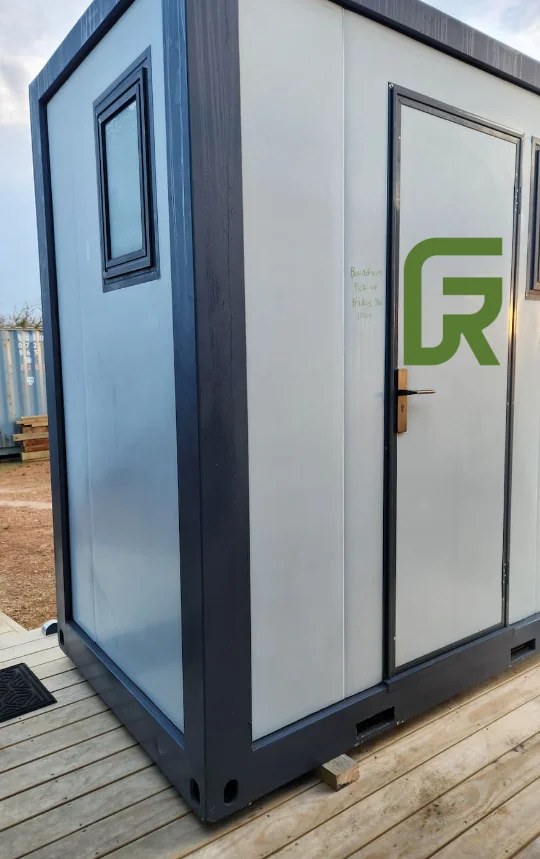 Tiny Restroom Mobile Luxury Bathroom Portable Toilet Mobile Camping Toilet with Shower Room