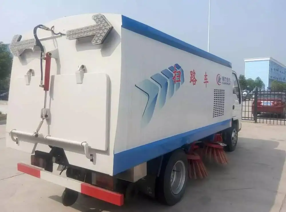 Japanese brand high quality 2 to 5 tons road sweeper trucks factory price for sale