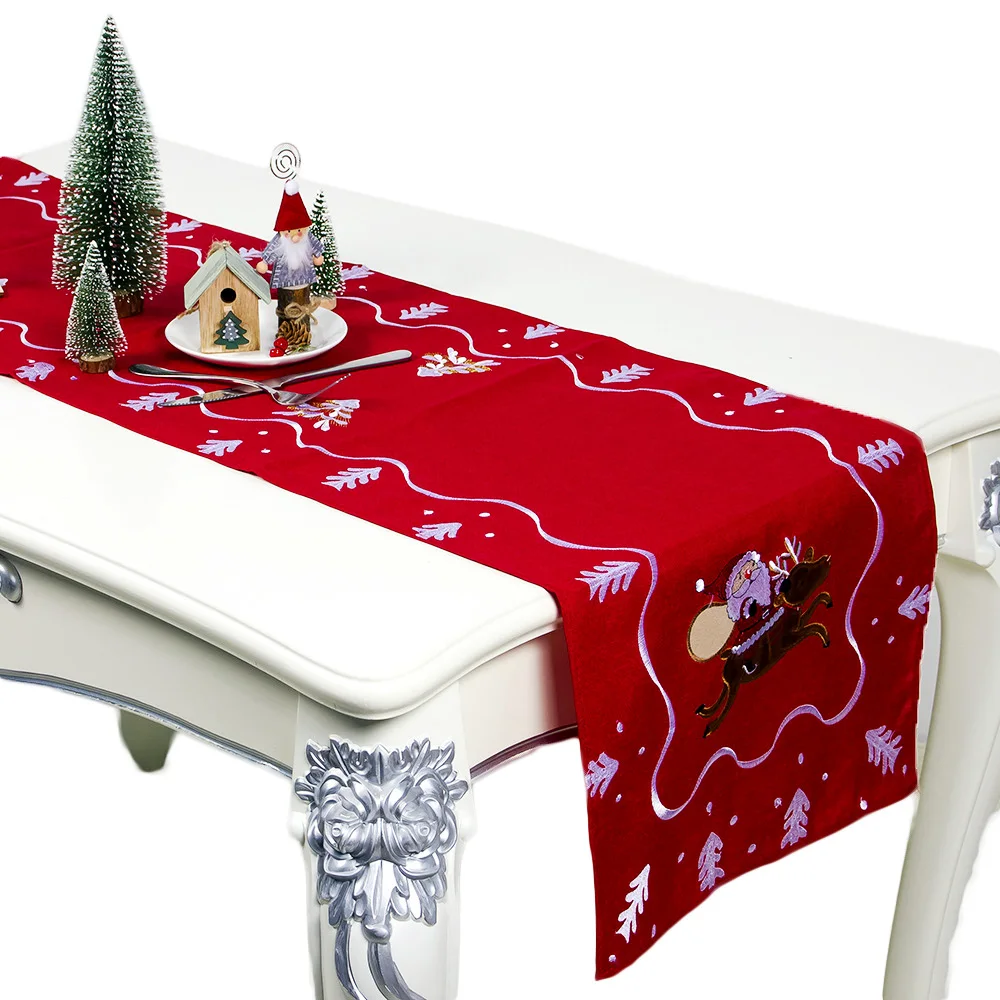 Wholesale Santa Claus Deer Dinning Table Linen Cotton Embroidered Christmas Table Runner Decoration