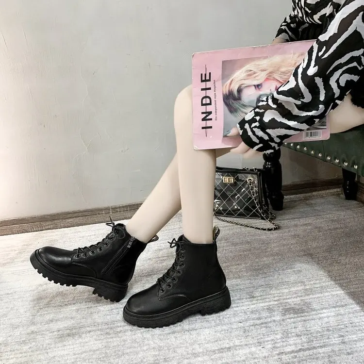 
New Type Top Sale Women Casual Shoe Wear Boot Manufacturer Rubber Boots 