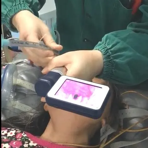 Besdata Handheld Reusable Video Laryngoscope Kit With 6 Blades For Pediatric And Adult