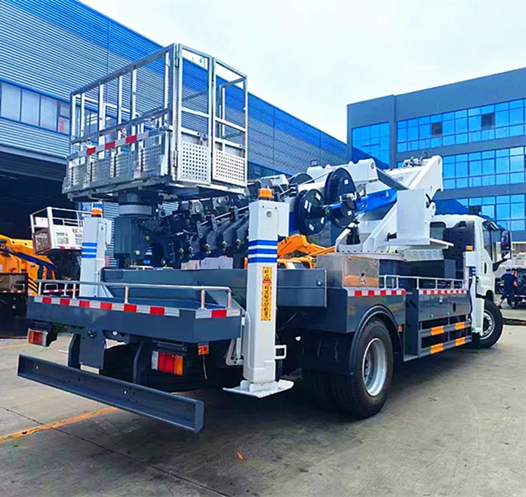 Bucket-arm truck.jpg