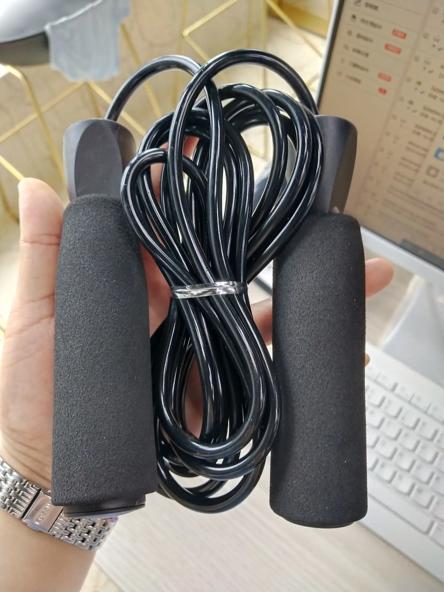 Factory custom sports sponge handle calculation skipping ropes durable jump rope