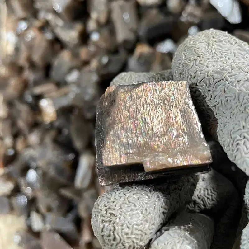 Hot sale rare Natural Rough Sun stone Metro Shower rainbow Crystal Gemstone raw Sunstones