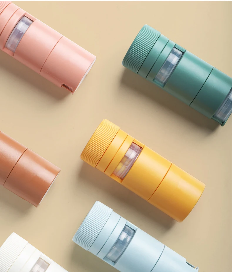 New Design Portable Weekly Travel 7 Days Pill Box With Cutter and Grinding