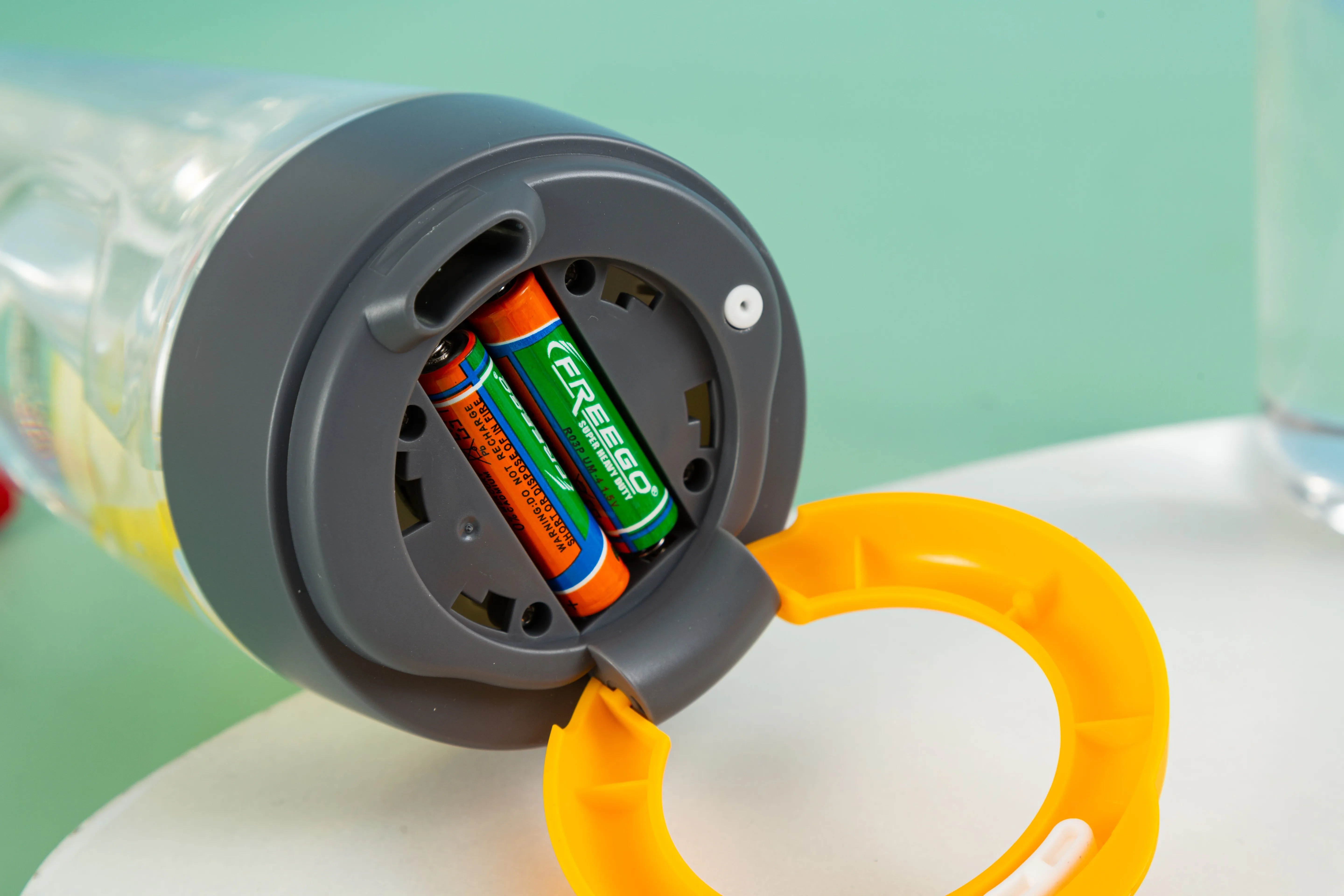 Battery Operated 600ml Custom Fitness Workout Water Bottle Electric Vortex Mixer Protein Plastic Electric Shaker Bottle