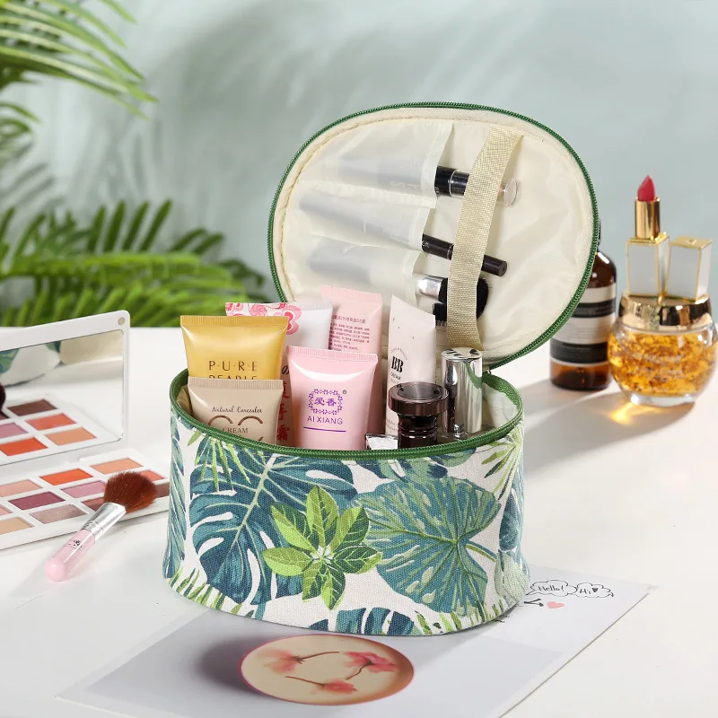New Creative Printed Makeup Bag Large Capacity Travel Storage Bag Popular Women Canvas Bag