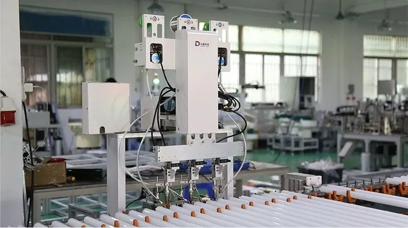 AC85-265v Светодиодная трубчатая лампа 4 фута 1200 мм 18 Вт T8