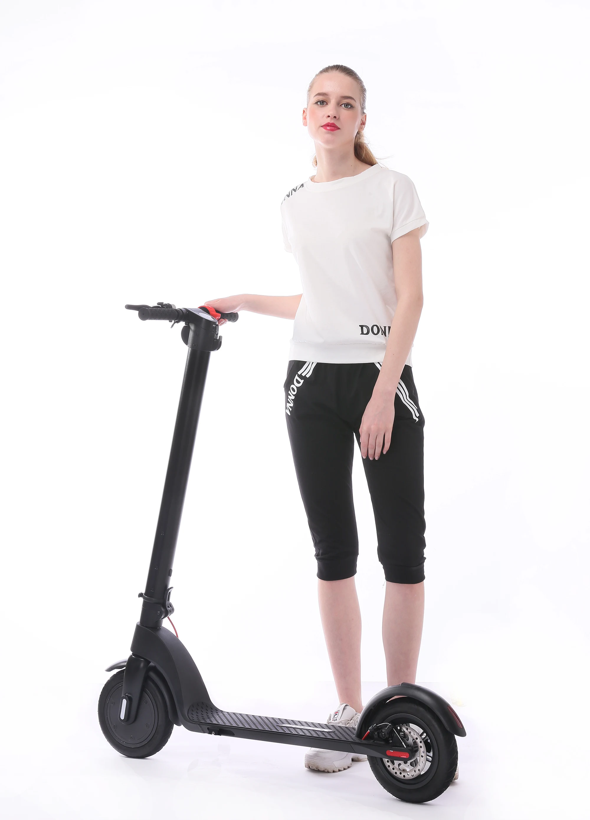 
US & Eur Warehouse In Stock X7 350w 36V 5 AH Removable Battery 1000w Foldable 8.5 inch Air Tire Black Electric Scooter for Adult 
