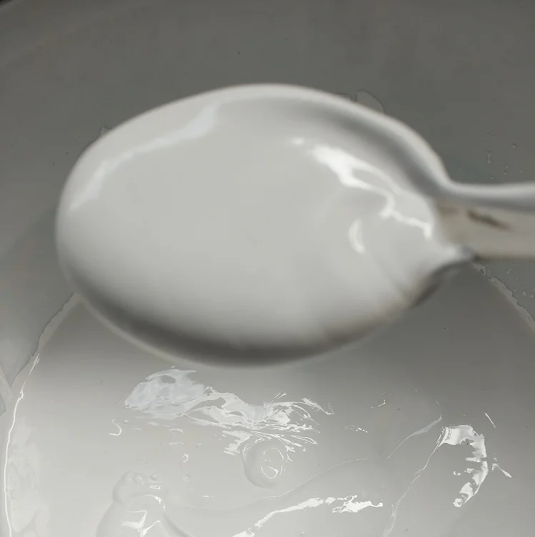 Industrial Design Heat Reflective Spray Paint Silicone-Based Super Flexible Glass Insulation Material Roof Thermal Protection