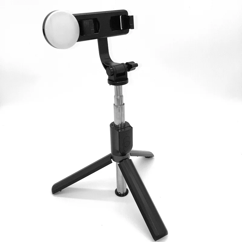 Hot Sale OEM Light Remote Control Tripod 3 In 1 Wireless Fashion Live Streaming New Selfie Stick