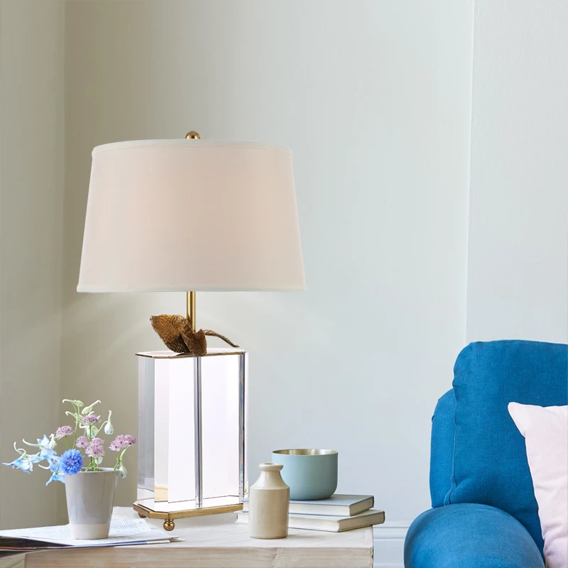 Fashion Modern Art Deco Solid Brass Home Goods Luxury Crystal Table Lamp for Wholesale