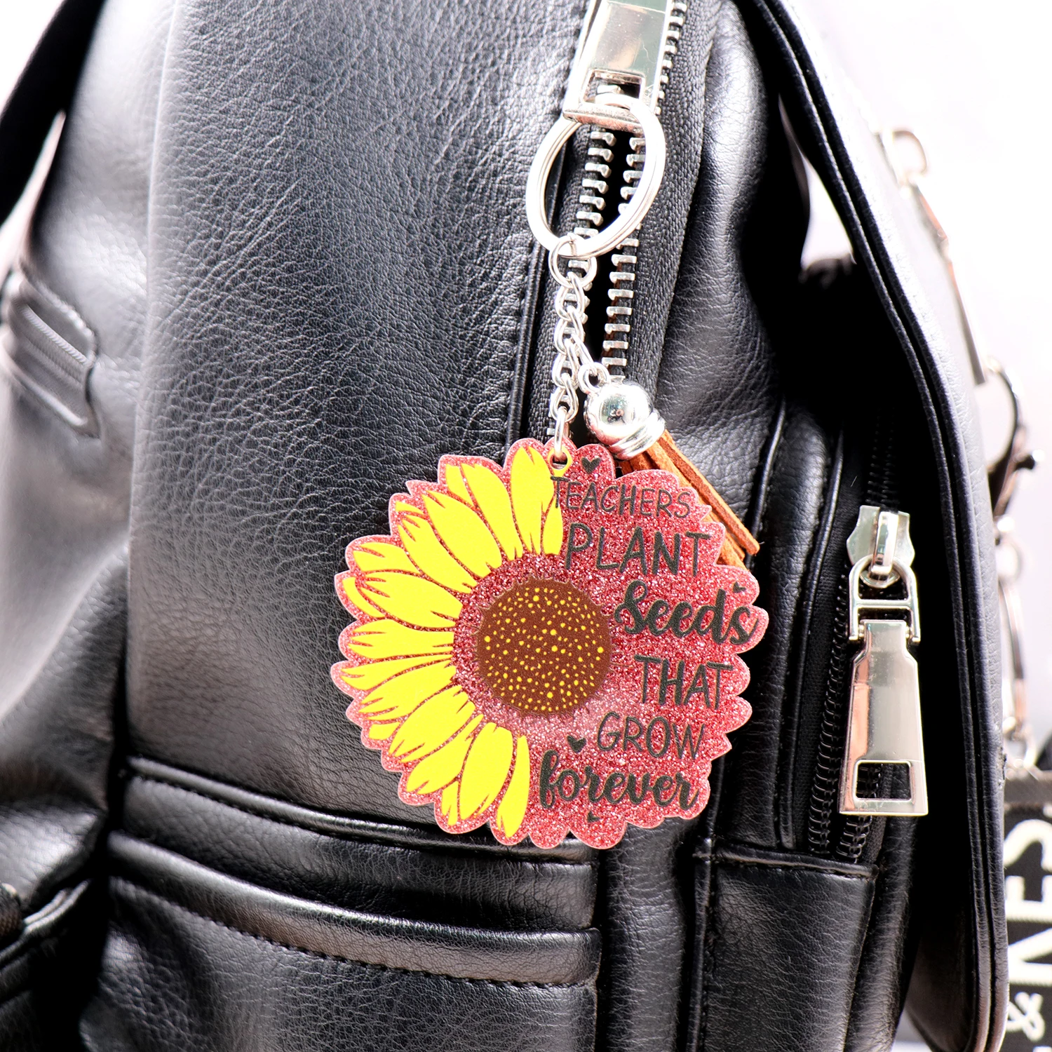 KHS230KH1144 Promotion 2022 New Teacher gift Plant Seeds That Grow Forever White Glitter Acrylic Keychain