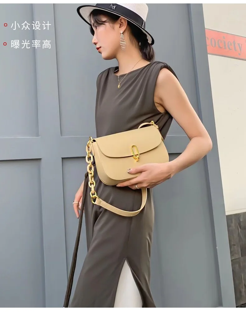 Handbag Woman Spring 2022 New Fashion Simple Leather Saddle Lock Buckle Single Shoulder Slant Bag for Women GENUINE Leather
