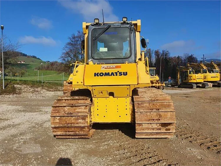 Japan small crawler used komatsu D65 D71 bulldozer price D65P d65ex dozer d65ex-12 d65ex-17 d65ex-18 for sale