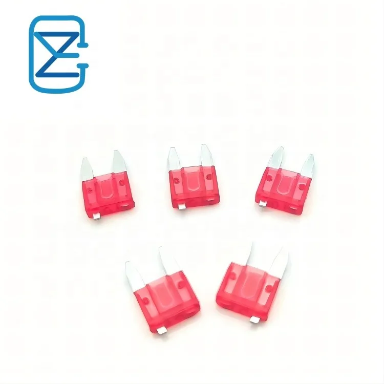 High Quality  Fuses Box Manufacturer Blade Fuse  Welded Car Fuses   32V 10A 15A