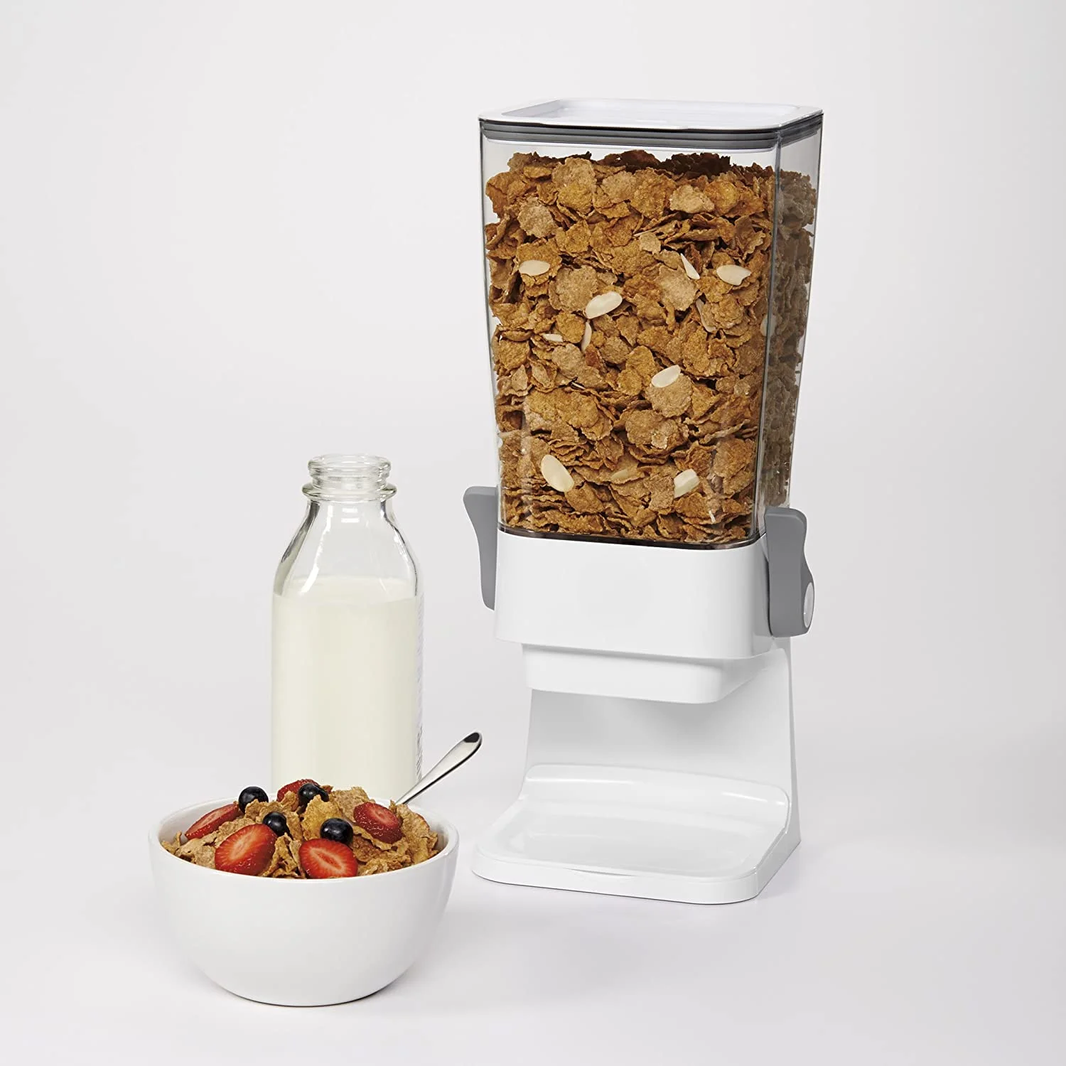 Hot Selling BPA Free Countertop Cereal Dispenser Reusable Kitchen Cereal Container Storage Dry Food Dispenser Nut Dispensers