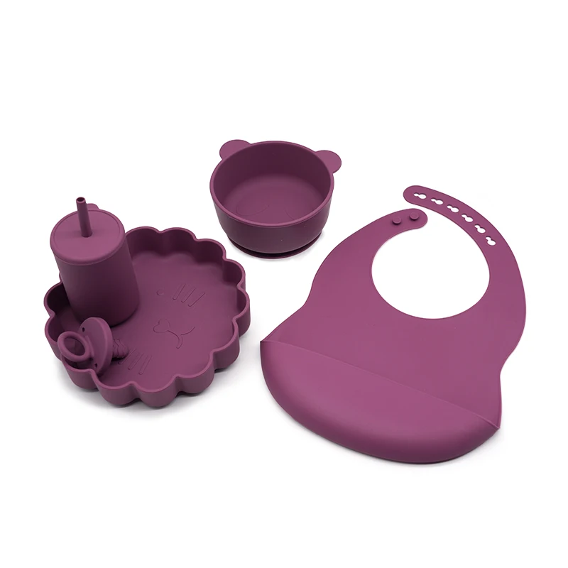 LUCKY Hot Product Easy to Carry Kid Tableware Training Set Silicone Feeding Machine for Babies