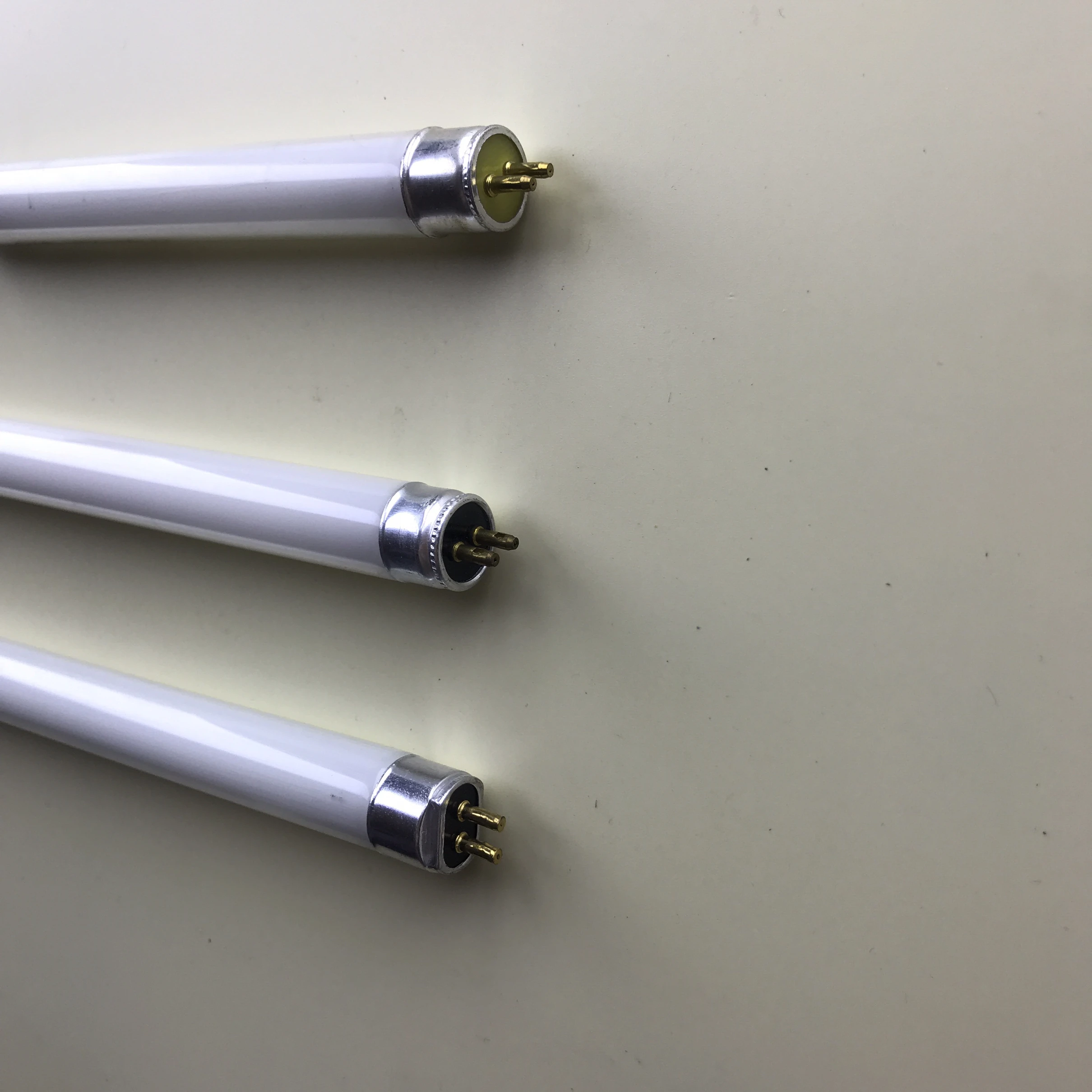 View larger image Add to Compare  Share Best Price T5 T810W 15W  365NM /368NM 110/220V UVA BLB Black Lamp Light Blue for Mosq