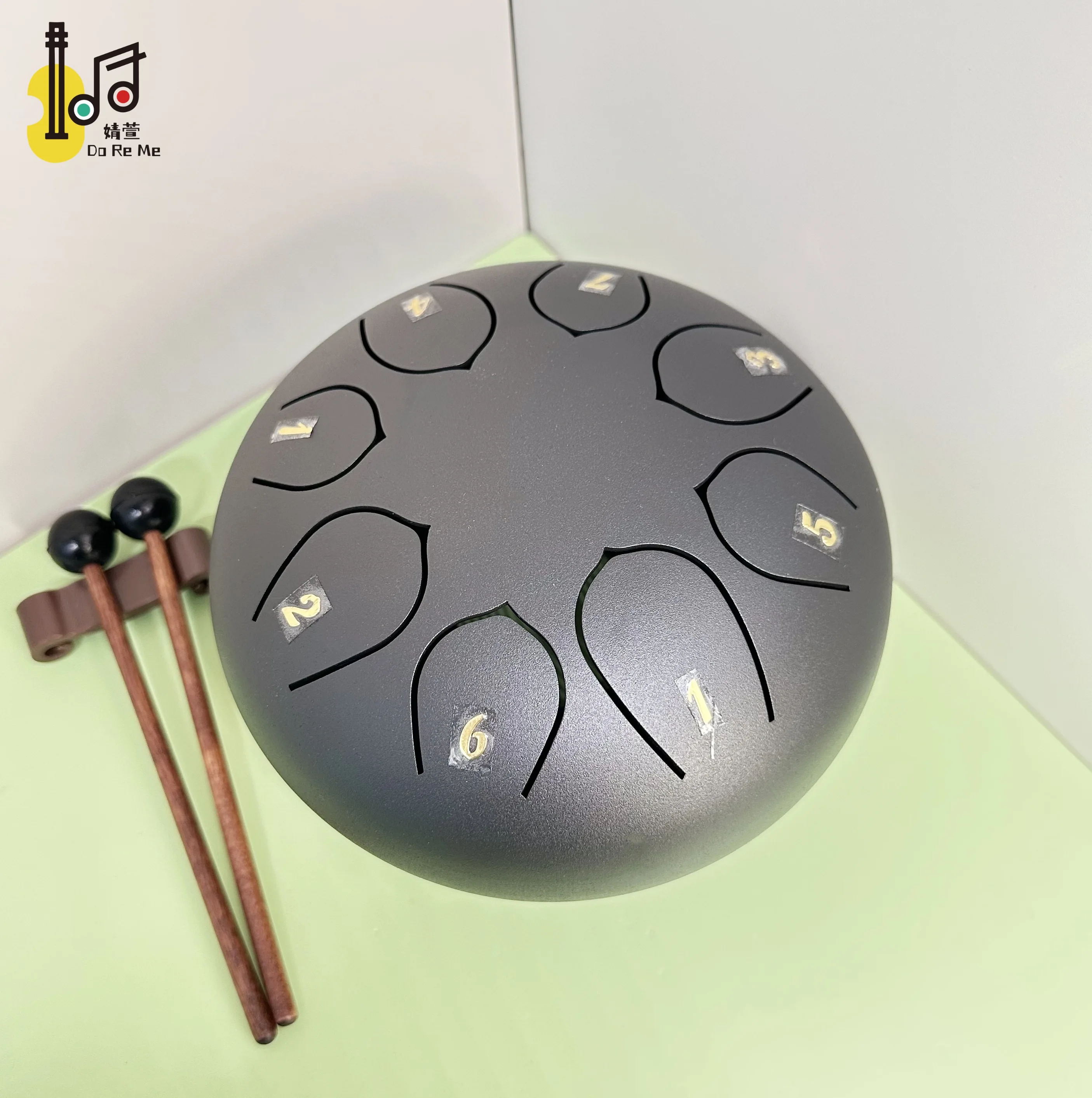 Hand made 6inch 8 notes musical instruments steel tongue drum for kids playing and adults Yoga training percussion handpan drum