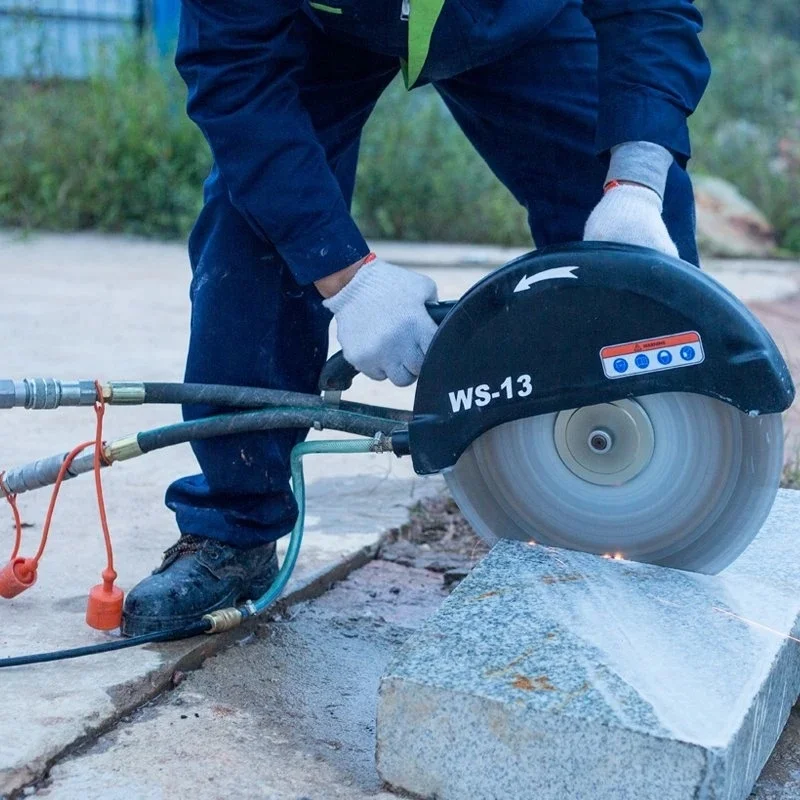 China High Quality Hydraulic Circular Saw for Concrete Steel Brick Wall Cutting