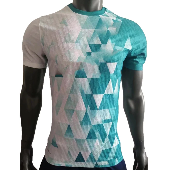 Guangzhou factory wholesale football shirt custom club player name LOGO football shoes T-shirt