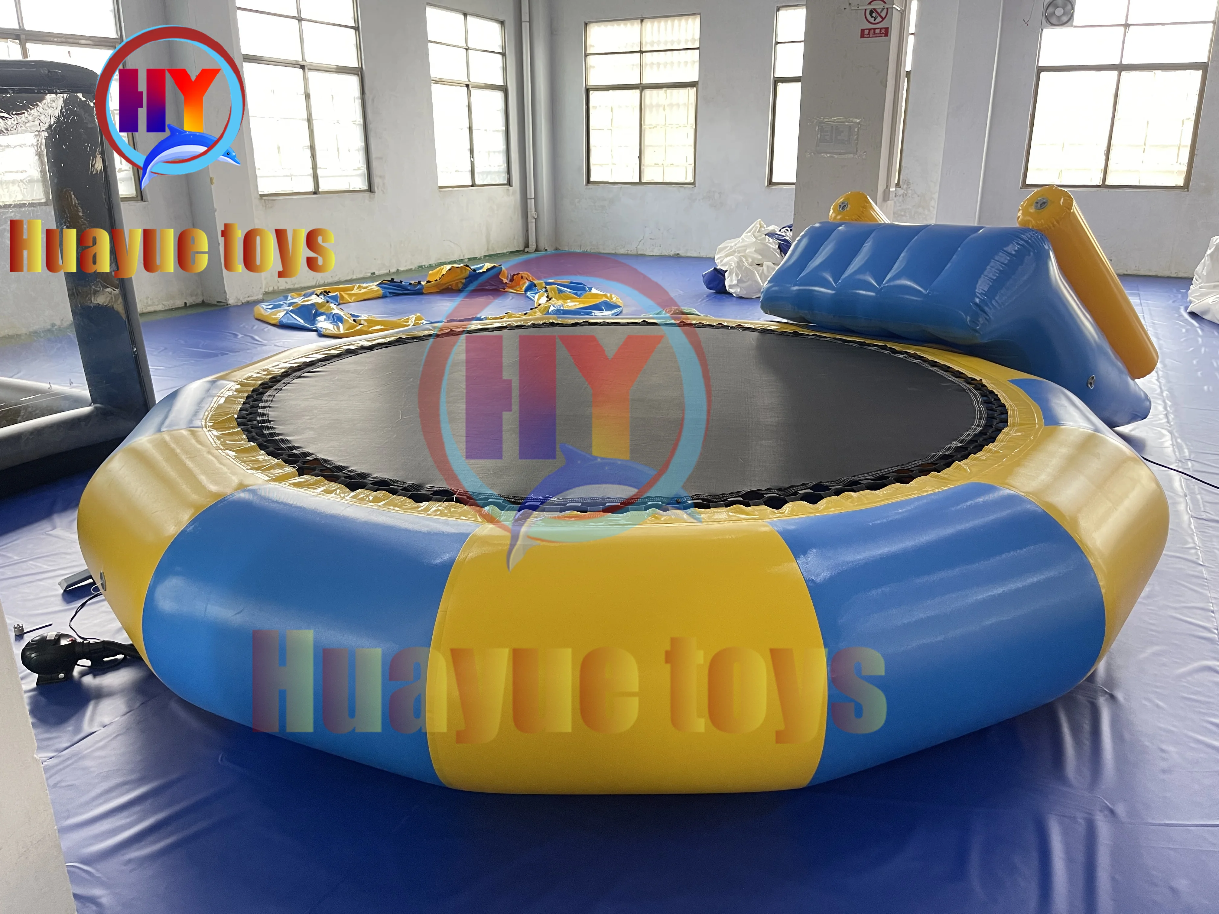 Family Swimming Pool Inflatable Water Park With Inflatable Water Trampoline And Slide