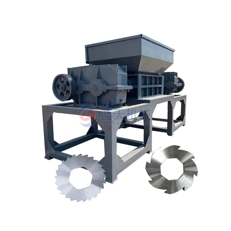 Large branch wood root diesel wood chipper shredder wood shredder