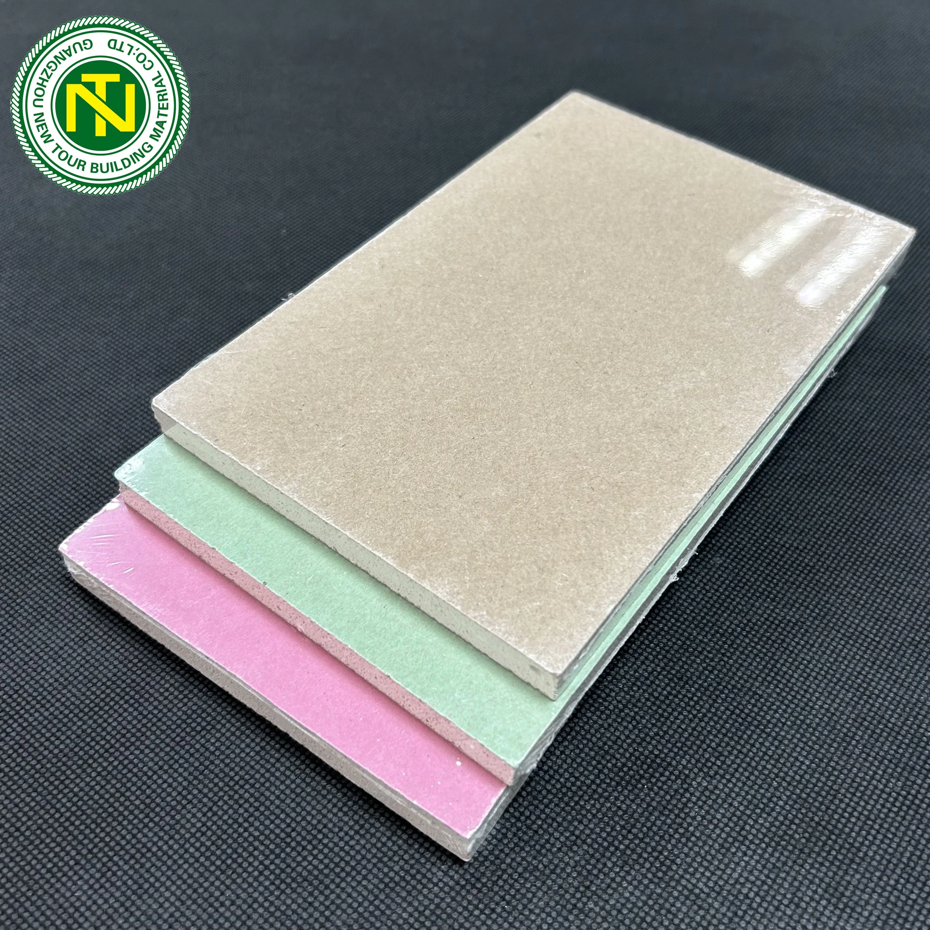 High Quality Gypsum Board/ Plasterboard/ Drywall SIZE 1200*2400*9.5 MM for ceiling