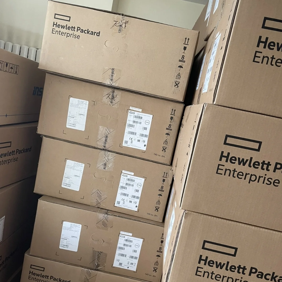 P28948-B21 ProLiant DL360 Gen10 Plus 8SFF NC Configure-to-order Server custom server