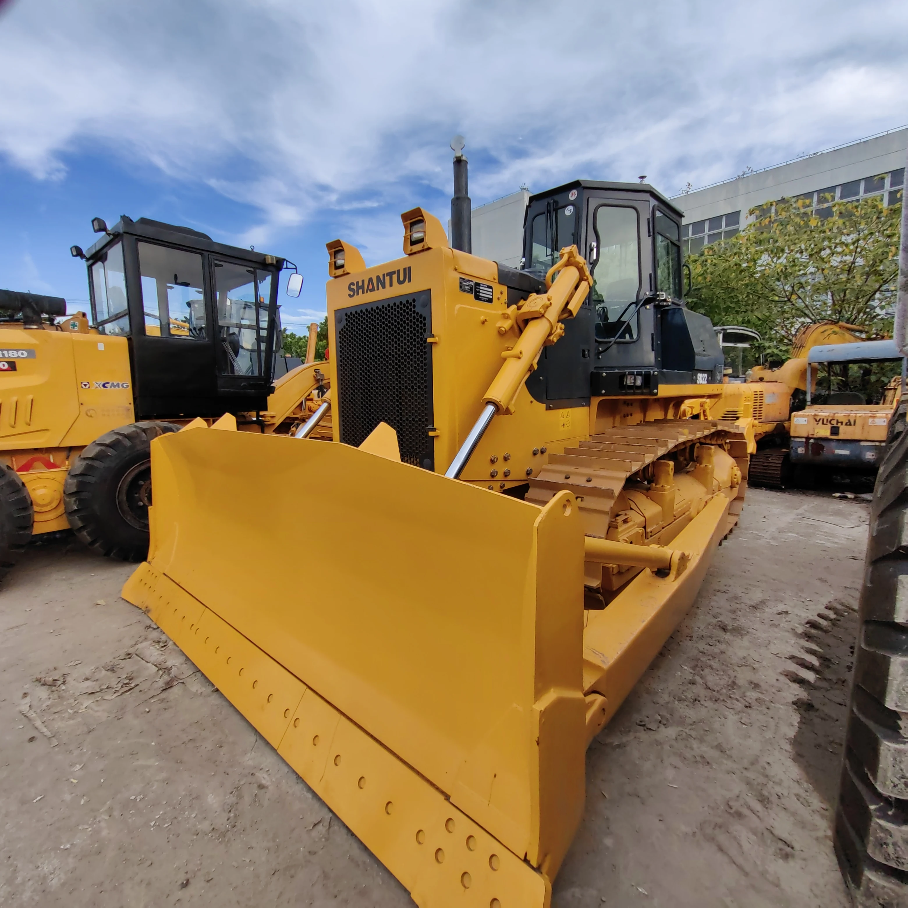 Оригинальные Бульдозеры Shantui высокого качества SD22