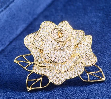 Элегантная 925 брошь из стерлингового серебра Муассанит с изысканным покрытием 18-каратного розового золота модная для костюма Женская Брошь