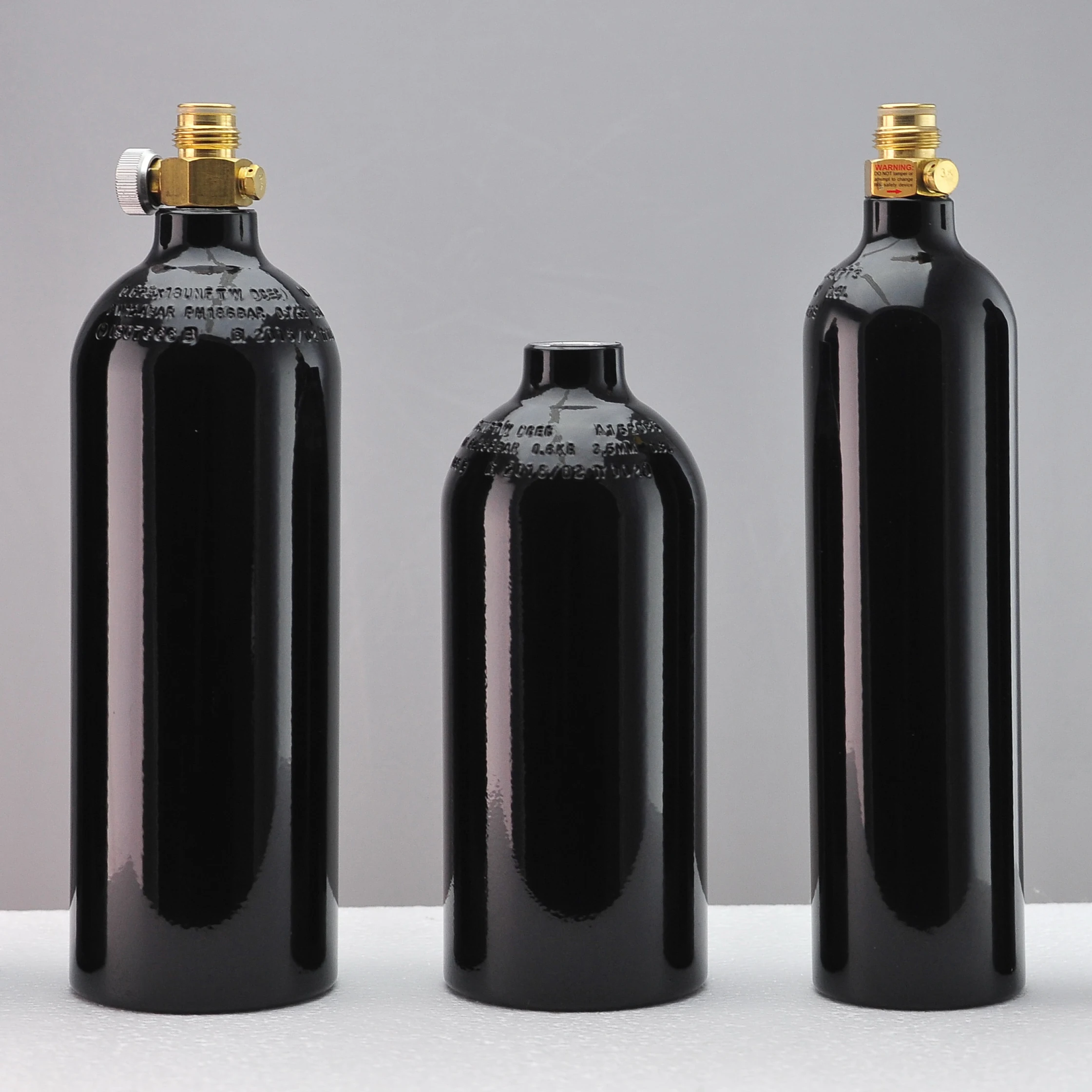 12 унций Прямая продажа с завода 0,5л алюминиевый цилиндр CO2 Пейнтбольный бак с клапаном ВКЛ/ВЫКЛ