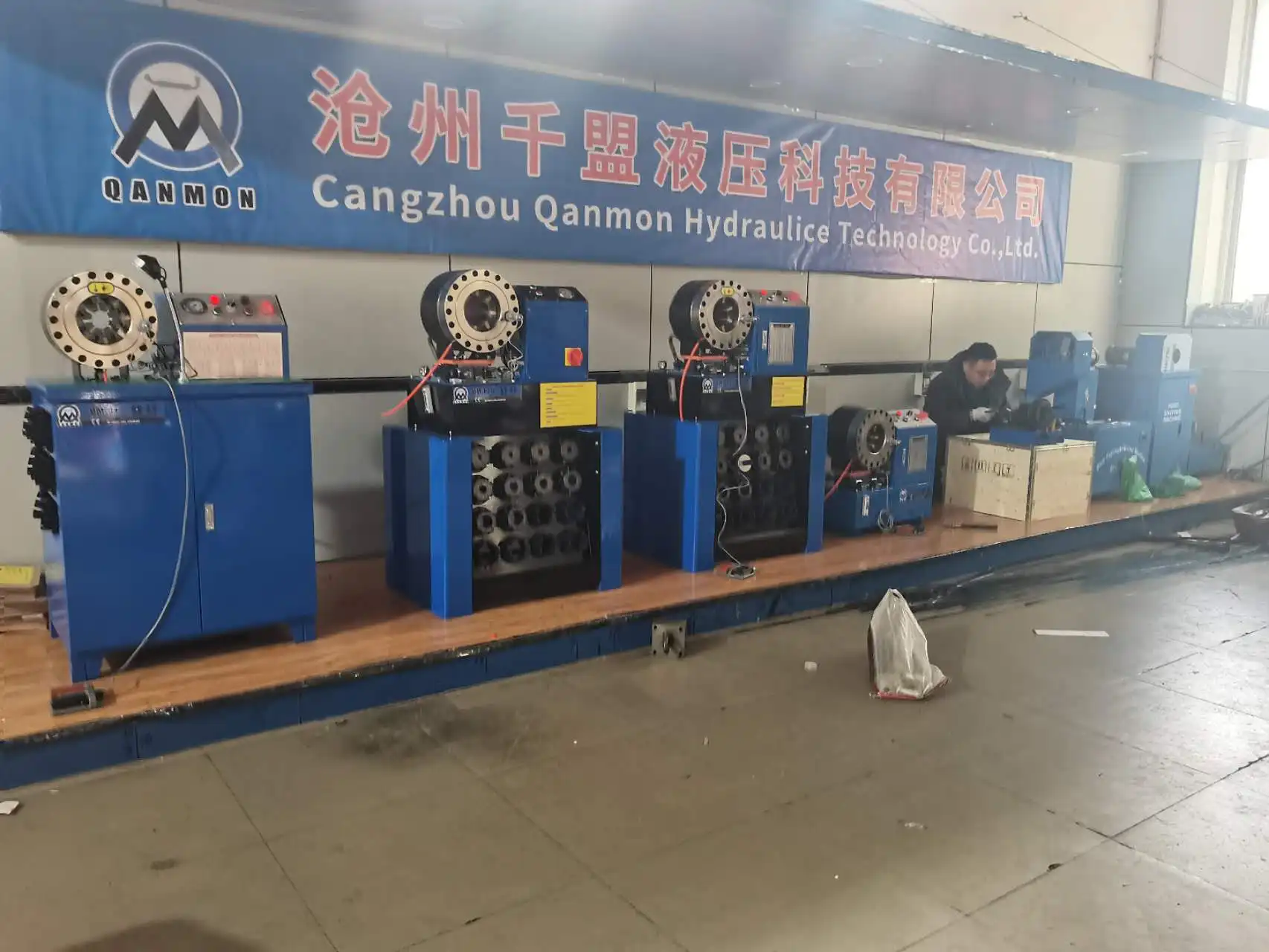 MEXICO retailer wanted high quality hydraulic hose crimping machine pressure hose crimper finn power model with lowest price