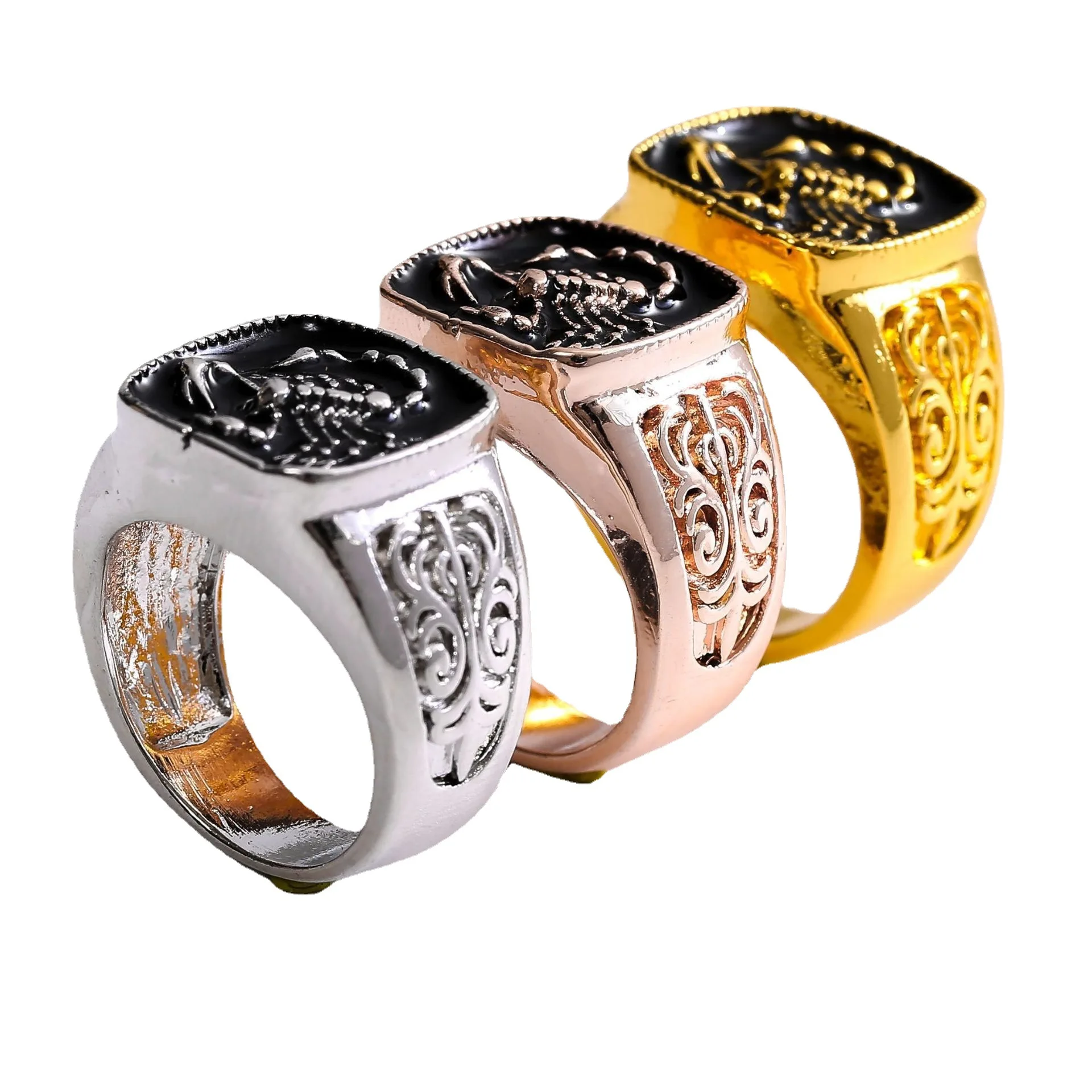2022 New Arrival Punk Gold Plated Rings Square Colored Hip Hop Rings Cool Silver Carving Scorpion Rings for Men