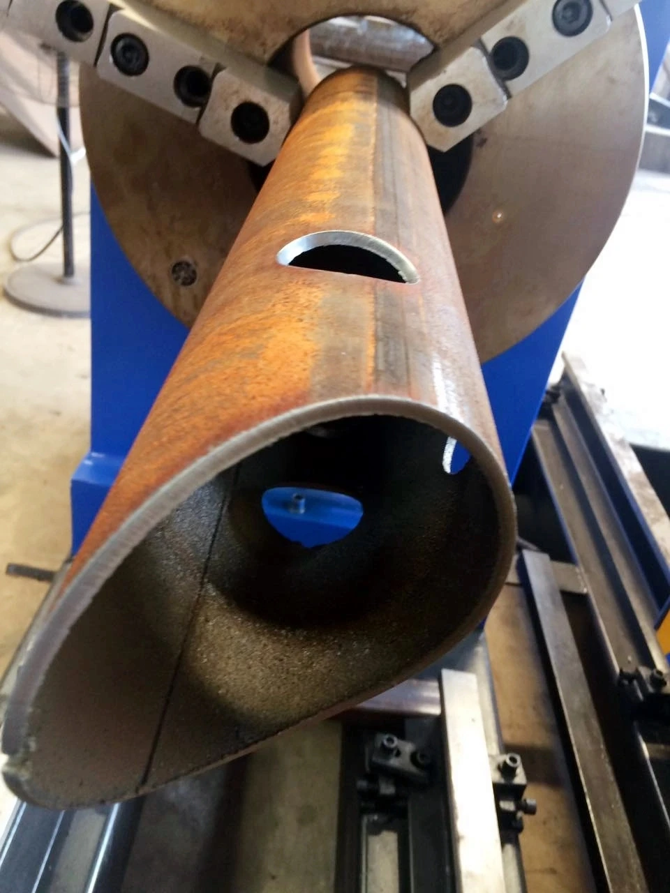 High Productivity intelligent  Steel Structure Processing Machine 5 axis Cnc Plasma Tube cutting machine