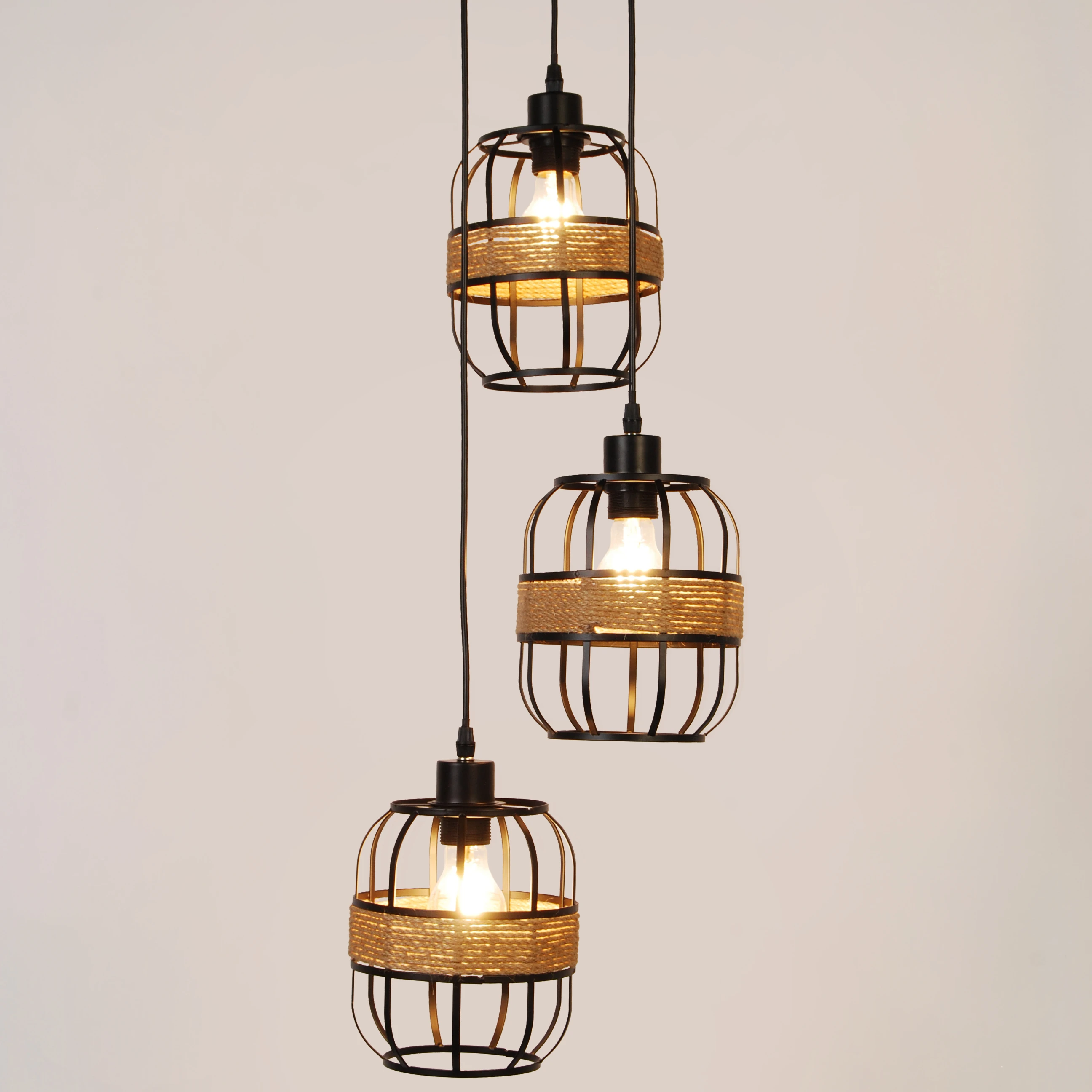Chandeliers Rattan Made 3 lights Pendant Lamp Nice for Home Decoration.