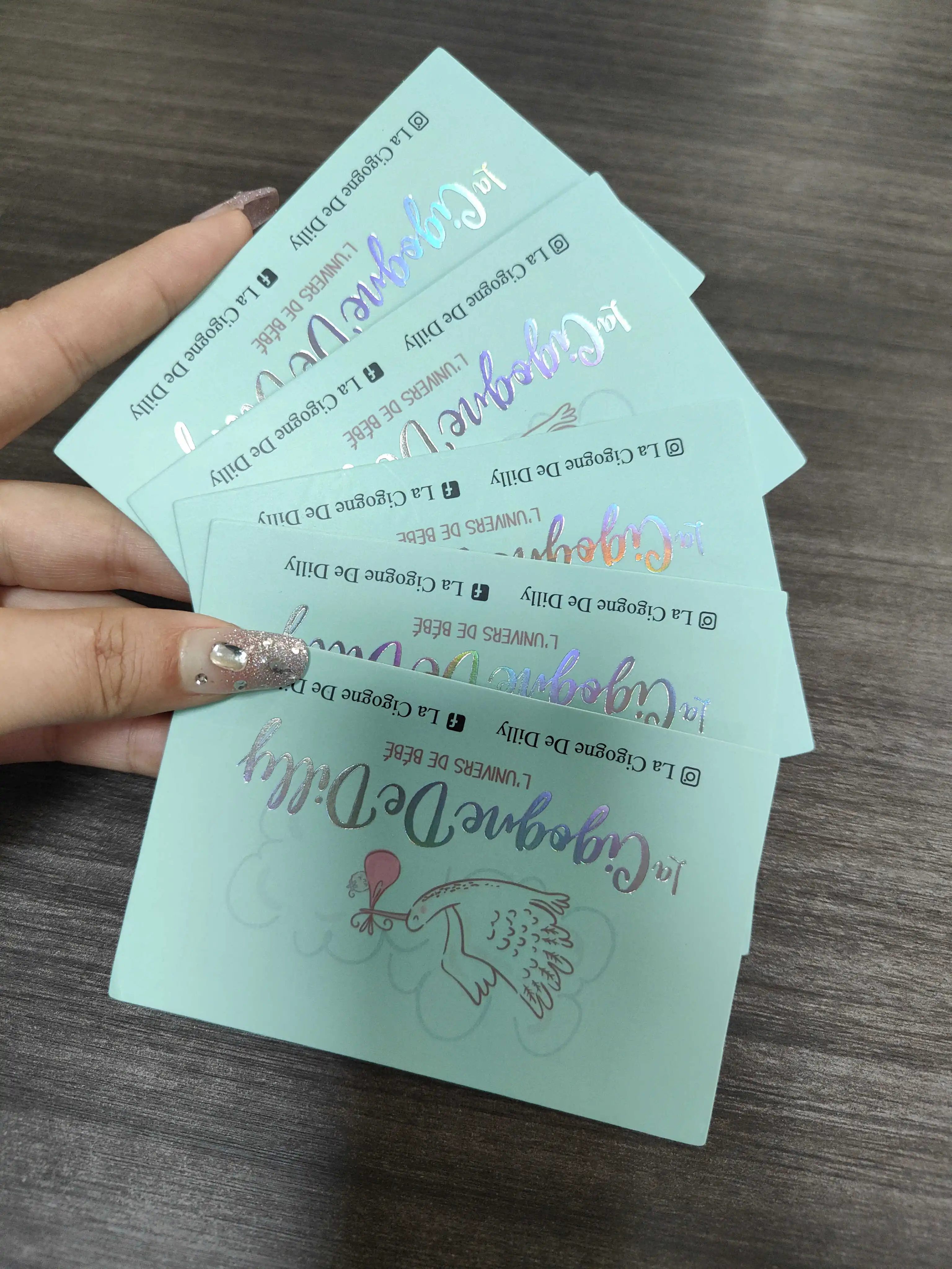 Custom deluxe high-end 7* 11cm 400g holographic double-sided printed card