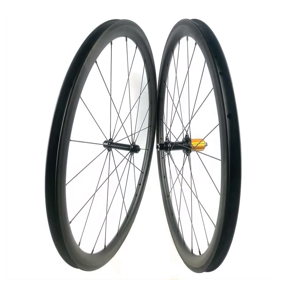 Ultralight Bike Wheel Light Weight Road Cycling 25mm Width 38mm Depth 700C Clincher Carbon Wheelset