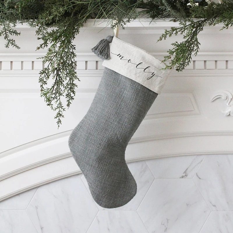 Оптовая продажа, одноцветные рождественские чулки Monogram, льняные рождественские чулки серого цвета с кисточкой